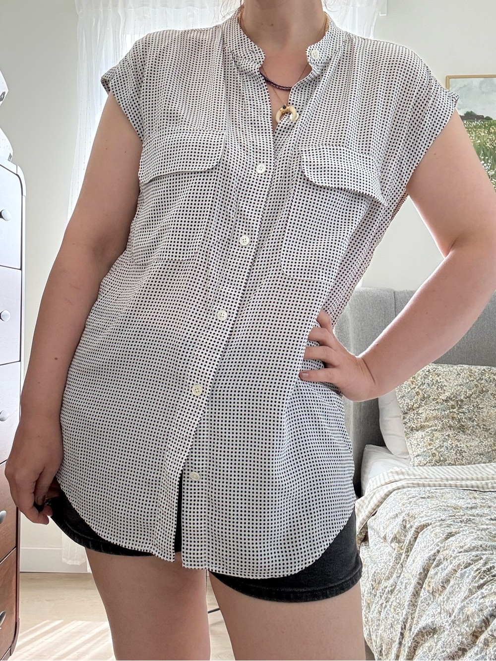 Equipment White Button-Front Micro-Dot Cap Sleeve Tunic Shirt size L